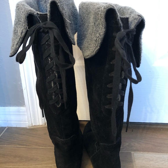 Nine West Black Suede knee high boots size 6. - Picture 4 of 7